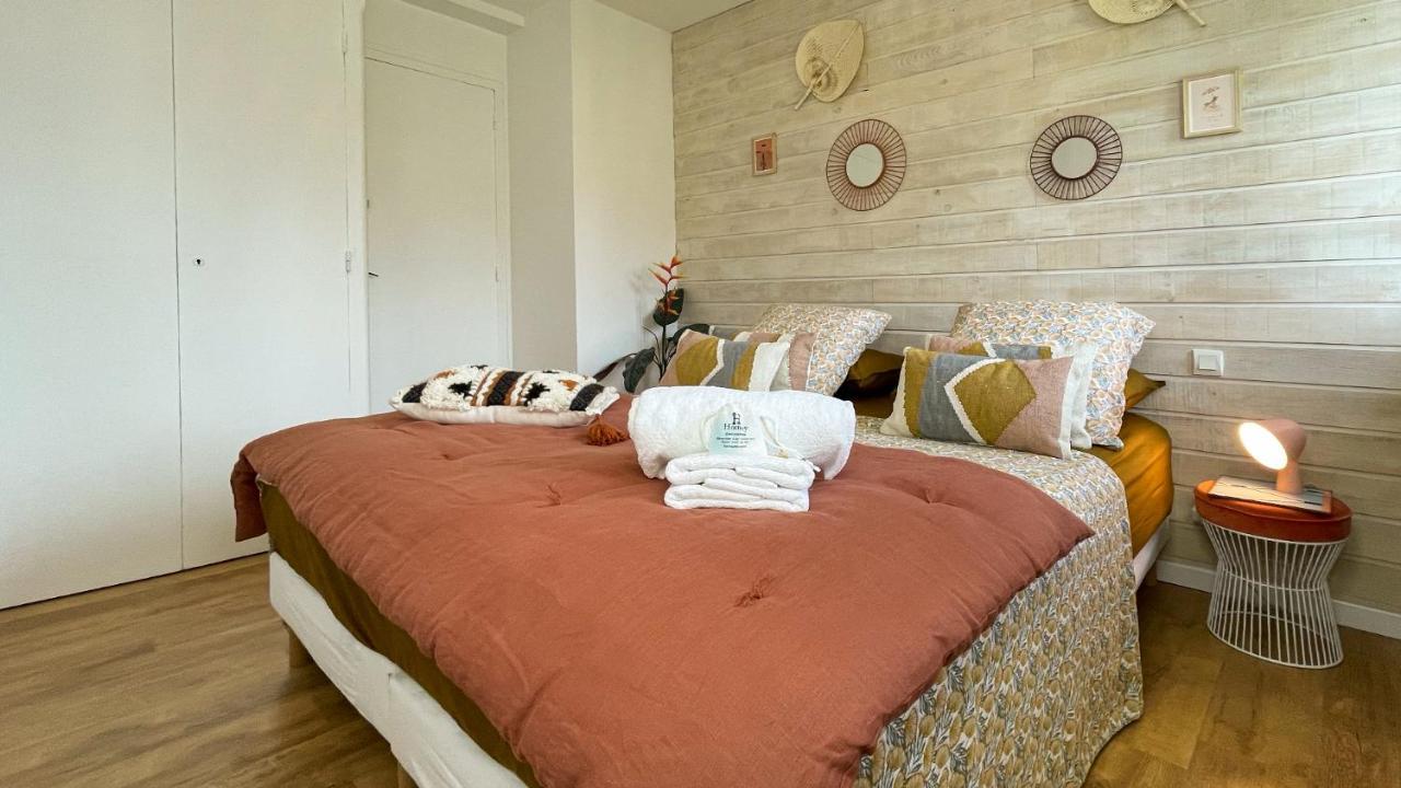 Homey Montaigne - New - A 1 Min A Pied Du Lac D'Annecy - 2 Balcons Prives - Appartement Avec 2 Chambres - Stationnement Gratuit Toute L'Annee Sauf En Ete - Juin A Aout Eksteriør bilde
